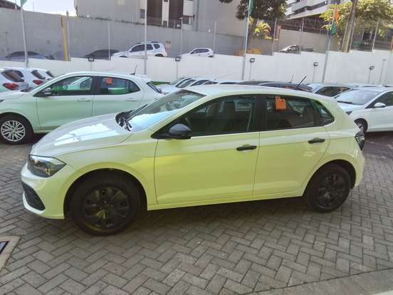 VOLKSWAGEN-POLO-2025