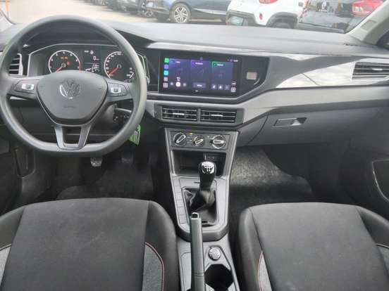VOLKSWAGEN-POLO-2025