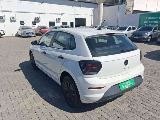 VOLKSWAGEN-POLO-2025