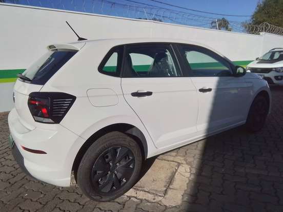 VOLKSWAGEN-POLO-1.0 MPI TRACK MANUAL VOLKSWAGEN-POLO-2025