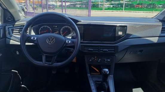 VOLKSWAGEN-POLO-2024
