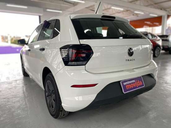 VOLKSWAGEN-POLO-2024