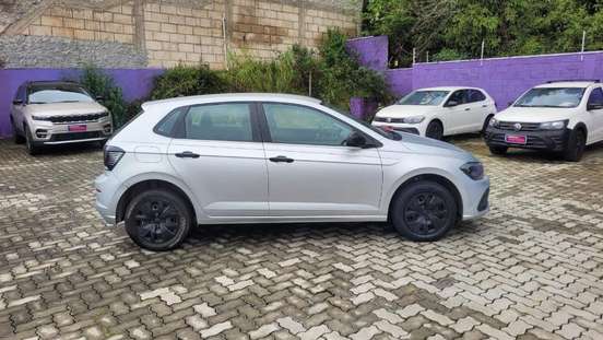 VOLKSWAGEN-POLO-2024