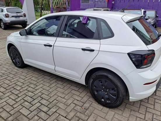 VOLKSWAGEN-POLO-2024