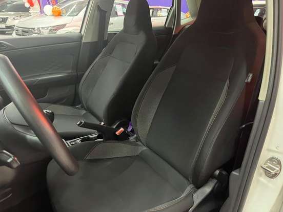 VOLKSWAGEN-POLO-2024