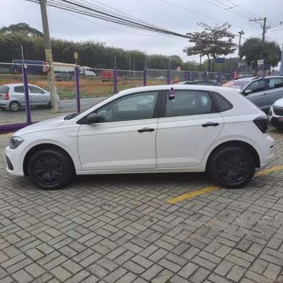VOLKSWAGEN-POLO-2024