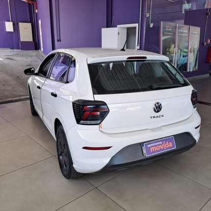 VOLKSWAGEN-POLO-2024