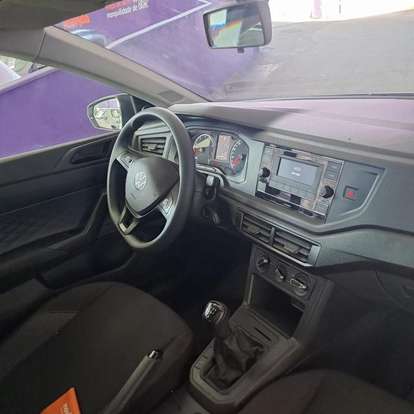 VOLKSWAGEN-POLO-2024
