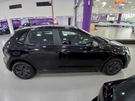 VOLKSWAGEN-POLO-2025
