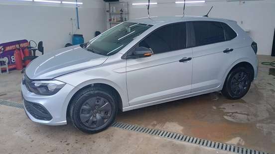 VOLKSWAGEN-POLO-2025
