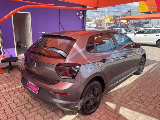 VOLKSWAGEN-POLO-2024