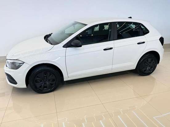 VOLKSWAGEN-POLO-2024