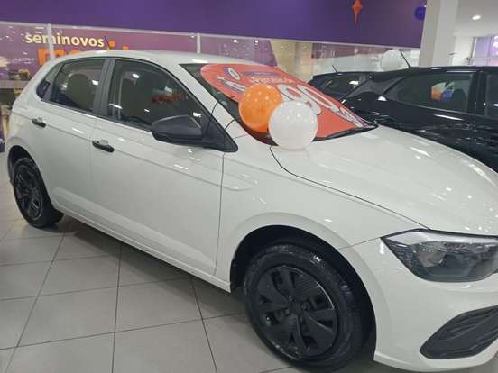 VOLKSWAGEN-POLO-2024