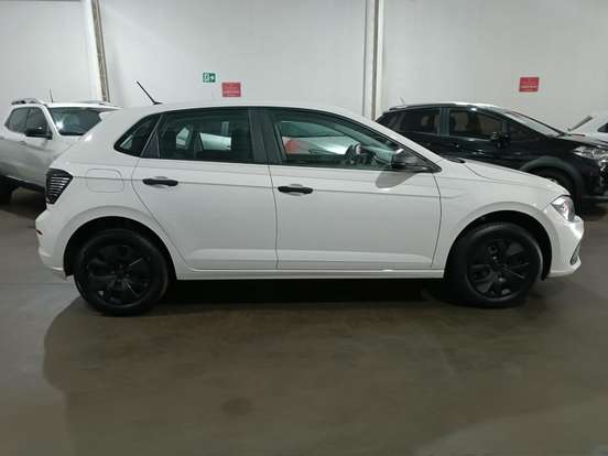 VOLKSWAGEN-POLO-2025
