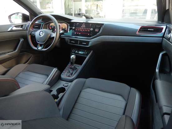 VOLKSWAGEN-POLO-2020