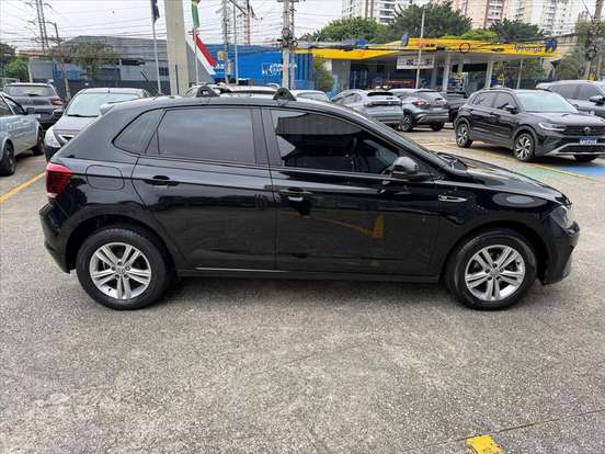 VOLKSWAGEN-POLO-2019