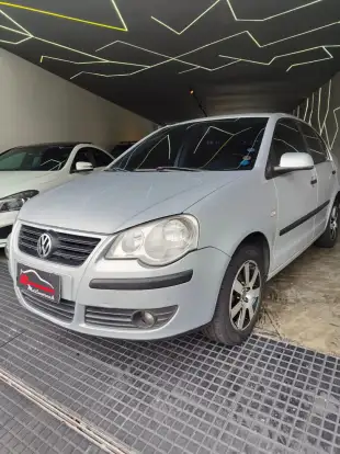 VOLKSWAGEN-POLO SEDAN-2008