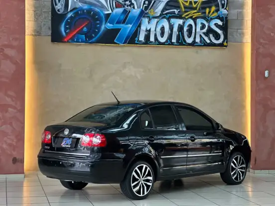 VOLKSWAGEN-POLO SEDAN-1.6 MI COMFORTLINE 8V FLEX 4P MANUAL VOLKSWAGEN-POLO SEDAN-2010