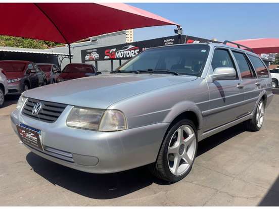 VOLKSWAGEN-QUANTUM-2.0 I GL 8V GASOLINA 4P MANUAL VOLKSWAGEN-QUANTUM-2001