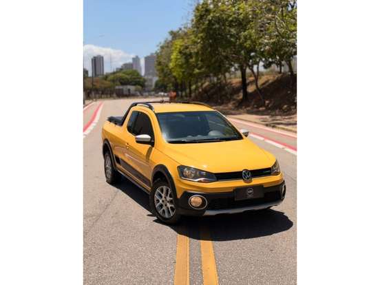 VOLKSWAGEN-SAVEIRO-2013