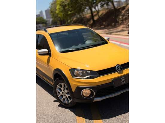 VOLKSWAGEN-SAVEIRO-2013