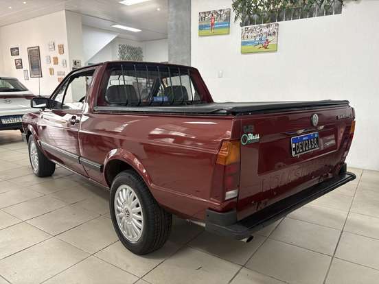 VOLKSWAGEN-SAVEIRO-1988