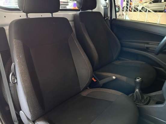 VOLKSWAGEN-SAVEIRO-1.6 MSI ROBUST CS 16V FLEX 2P MANUAL VOLKSWAGEN-SAVEIRO-2025