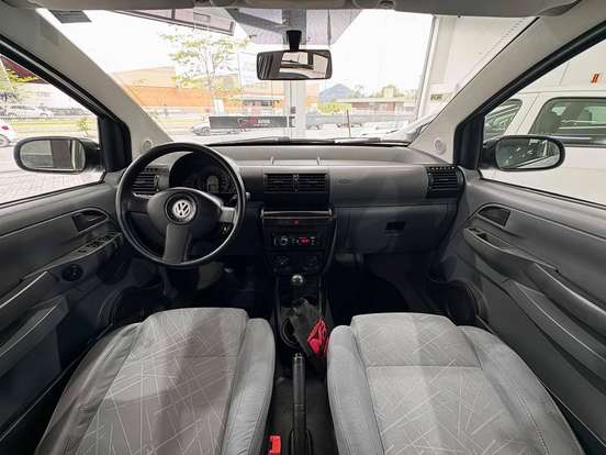 VOLKSWAGEN-SPACEFOX-2007