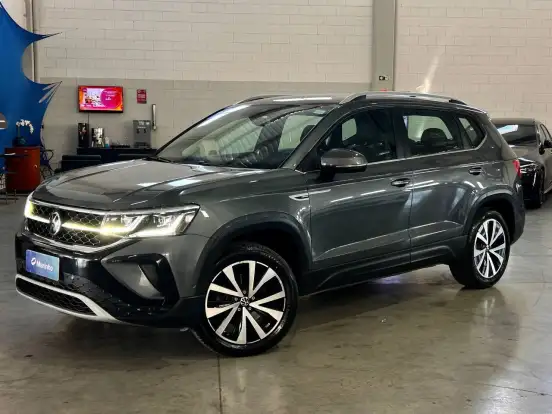 VOLKSWAGEN-TAOS-2023