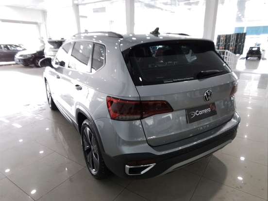 VOLKSWAGEN-TAOS-1.4 250 TSI TOTAL FLEX COMFORTLINE AUTOMÁTICO VOLKSWAGEN-TAOS-2024