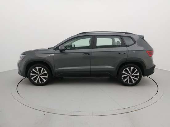 VOLKSWAGEN-TAOS-2023