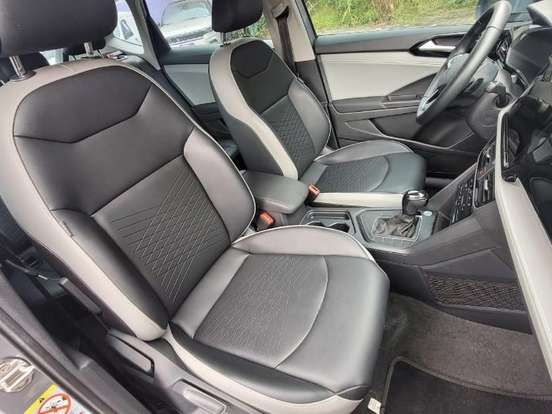 VOLKSWAGEN-TAOS-1.4 250 TSI TOTAL FLEX COMFORTLINE AUTOMÁTICO VOLKSWAGEN-TAOS-2025