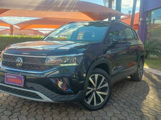 VOLKSWAGEN-TAOS-1.4 250 TSI TOTAL FLEX COMFORTLINE AUTOMÁTICO VOLKSWAGEN-TAOS-2025