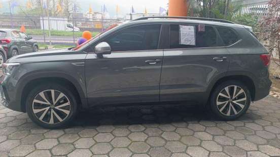 VOLKSWAGEN-TAOS-2025