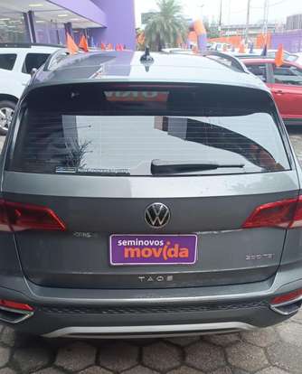 VOLKSWAGEN-TAOS-2025