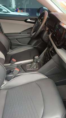 VOLKSWAGEN-TAOS-2025