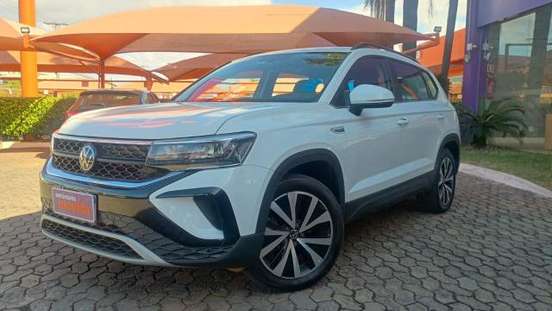 VOLKSWAGEN-TAOS-2025