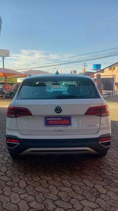 VOLKSWAGEN-TAOS-2025