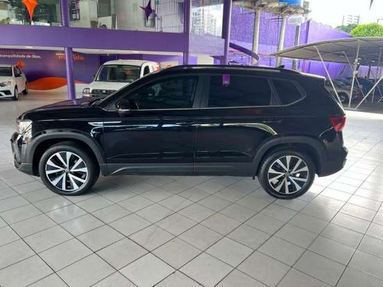 VOLKSWAGEN-TAOS-2024
