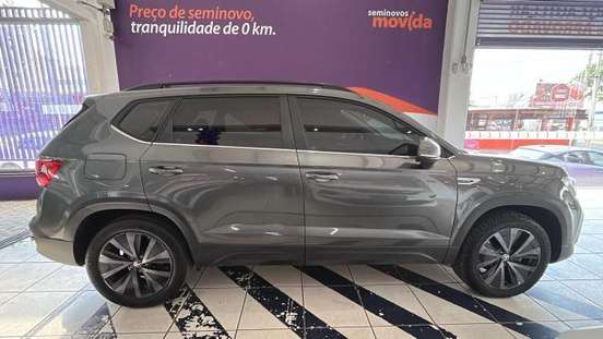 VOLKSWAGEN-TAOS-2024