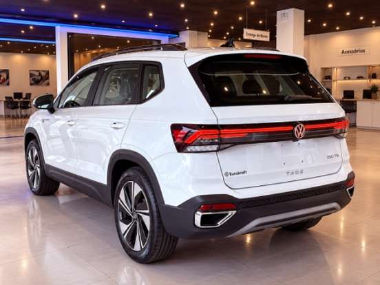VOLKSWAGEN-TAOS-1.4 250 TSI TOTAL FLEX COMFORTLINE AUTOMÁTICO VOLKSWAGEN-TAOS-2026