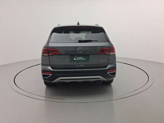 VOLKSWAGEN-TAOS-2023