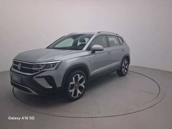 VOLKSWAGEN TAOS 1.4 250 TSI TOTAL FLEX HIGHLINE AUTOMÁTICO