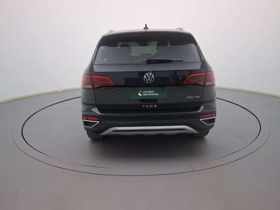 VOLKSWAGEN-TAOS-2024