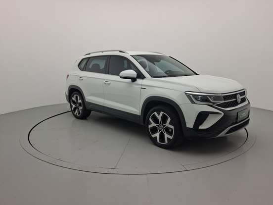 VOLKSWAGEN-TAOS-2024