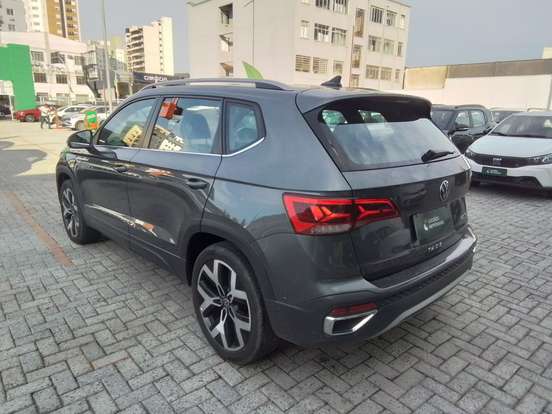 VOLKSWAGEN-TAOS-1.4 250 TSI TOTAL FLEX HIGHLINE AUTOMÁTICO VOLKSWAGEN-TAOS-2024