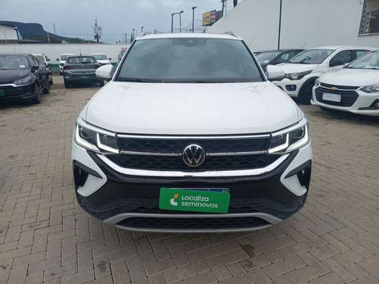 VOLKSWAGEN-TAOS-2024