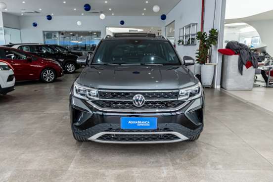 VOLKSWAGEN-TAOS-2024