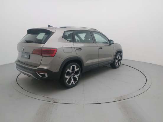 VOLKSWAGEN-TAOS-1.4 250 TSI TOTAL FLEX HIGHLINE AUTOMÁTICO VOLKSWAGEN-TAOS-2024