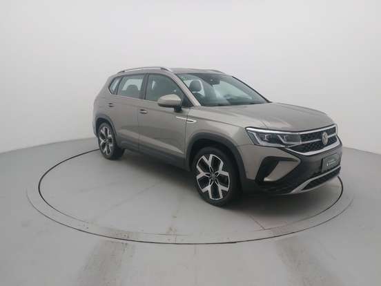VOLKSWAGEN-TAOS-2024